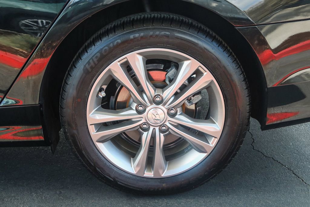 Used 2018 Hyundai Sonata SEL w/ Tech Package 02 image 9