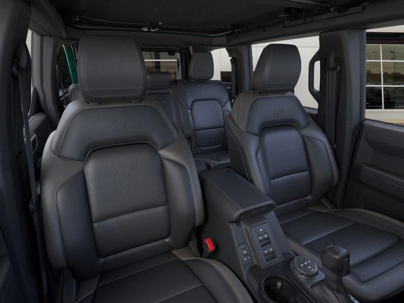 New 2025 Ford Bronco Outer Banks image 14