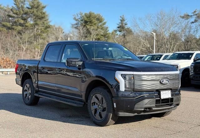 Used 2025 Ford F150 Lightning Lariat AWD/4WD image 1
