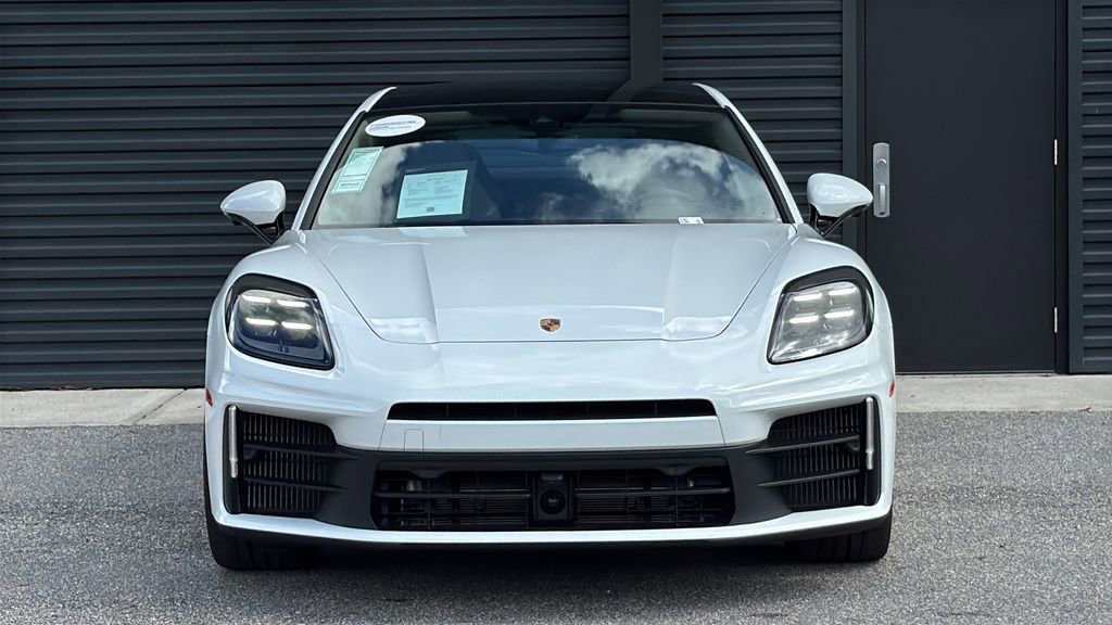 Certified 2025 Porsche Panamera image 22