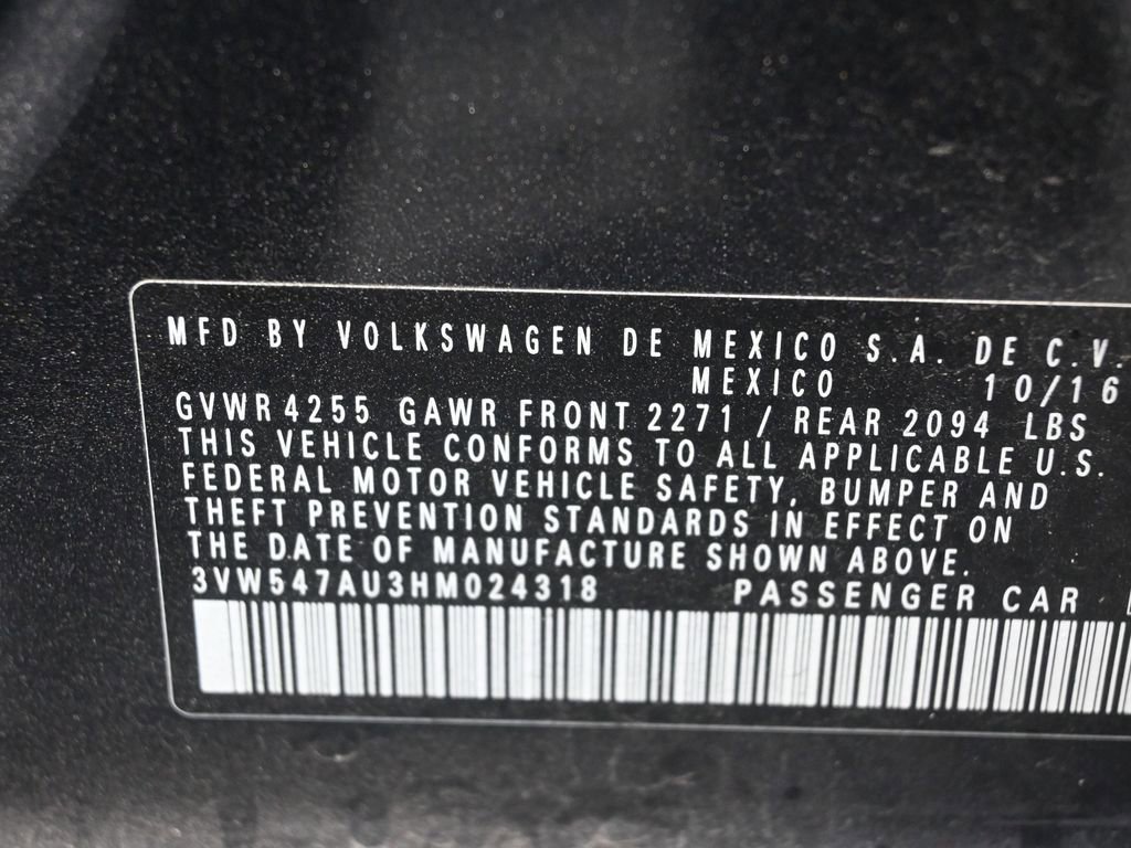 Used 2017 Volkswagen GTI Sport image 9