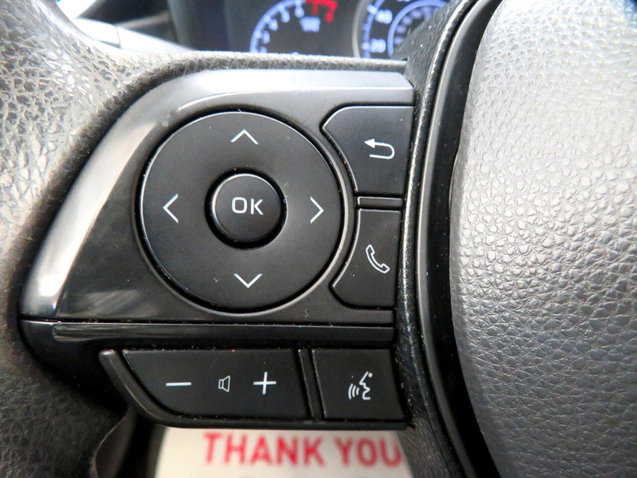 Used 2020 Toyota Corolla LE image 32