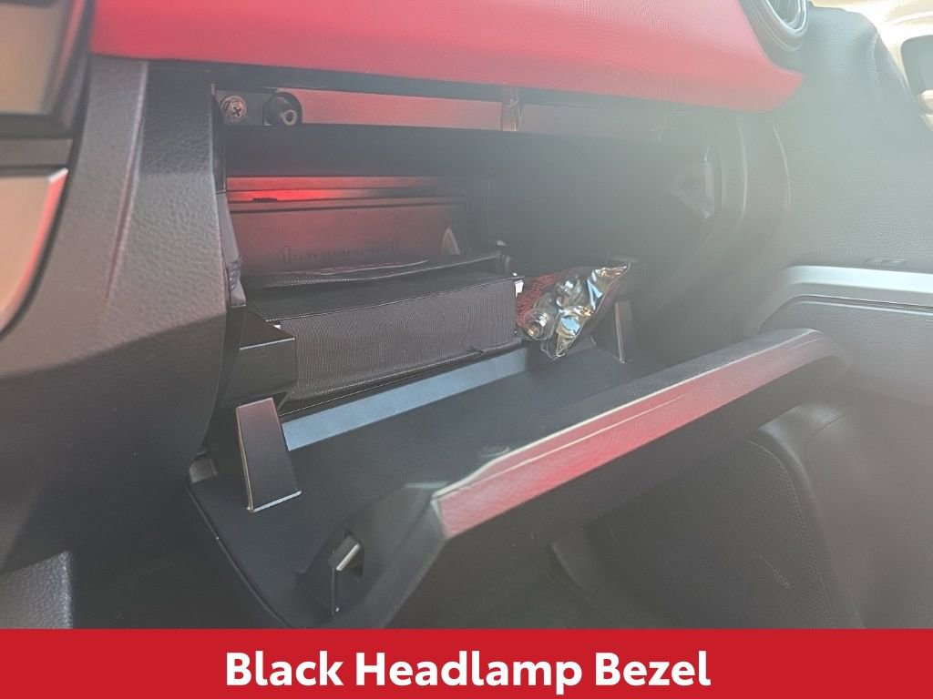 Used 2023 Toyota Tacoma SR5 w/ Technology Package image 31