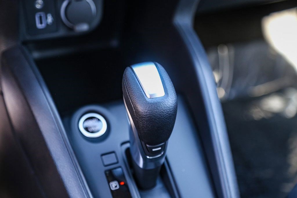 New 2025 Nissan Kicks Play S w/ Interior Electronics Package FWD image 21