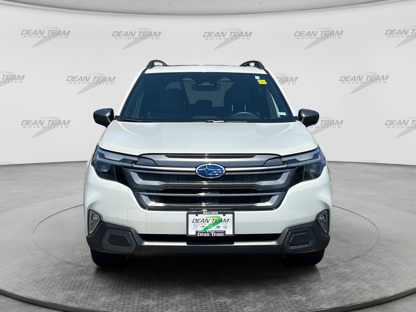 Used 2025 Subaru Forester Limited w/ Popular Package #1 AWD/4WD image 2