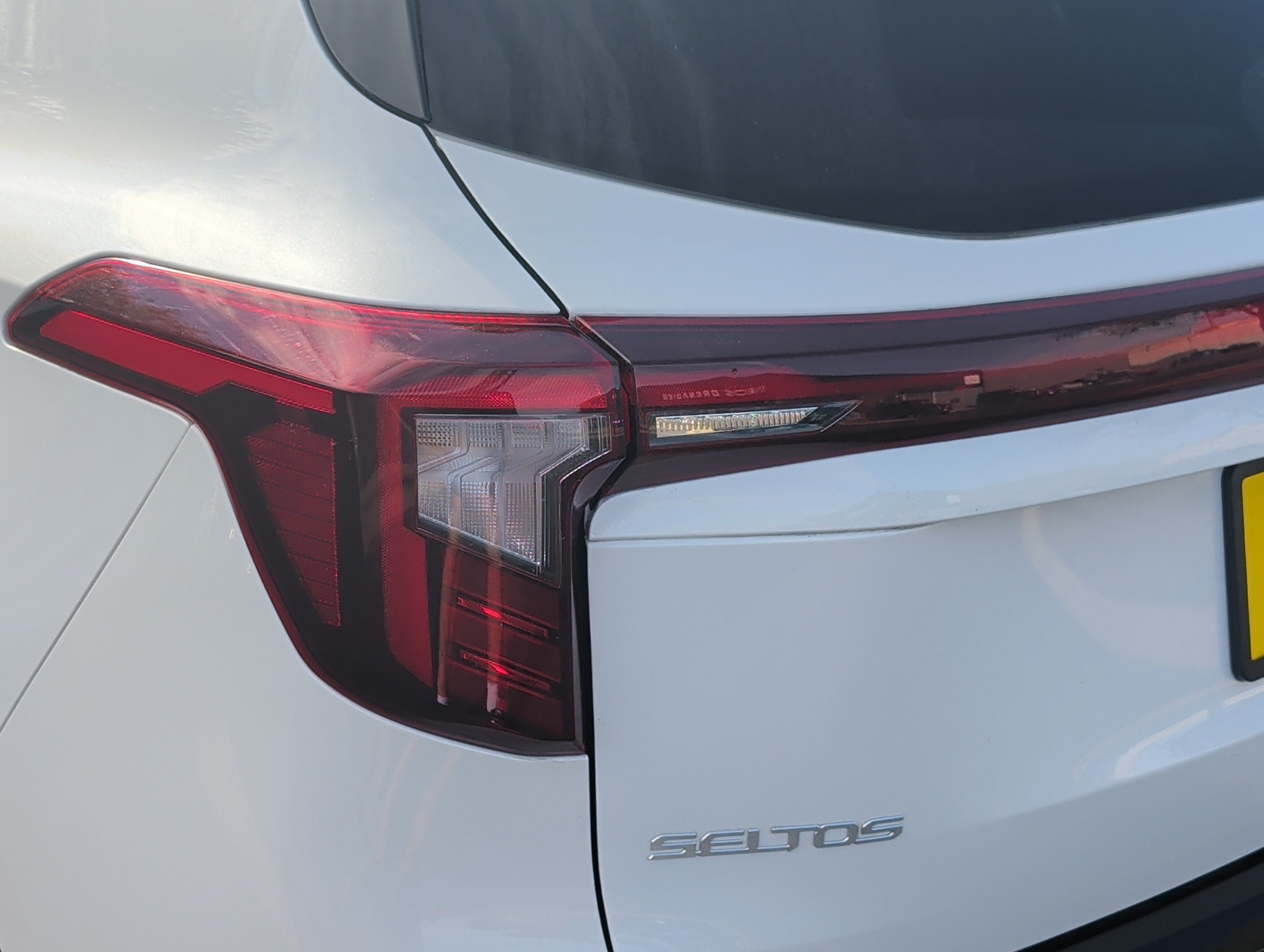 Used 2024 Kia Seltos S AWD/4WD image 17