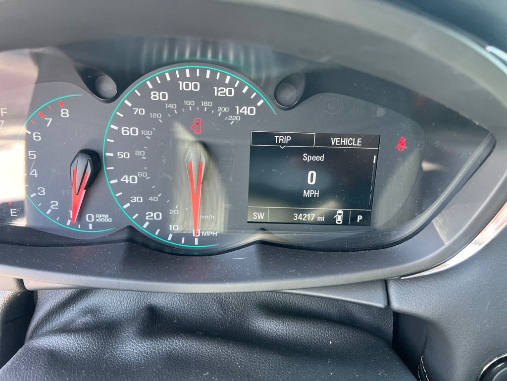 Used 2022 Chevrolet Trax LT w/ LT Convenience Package AWD/4WD image 16