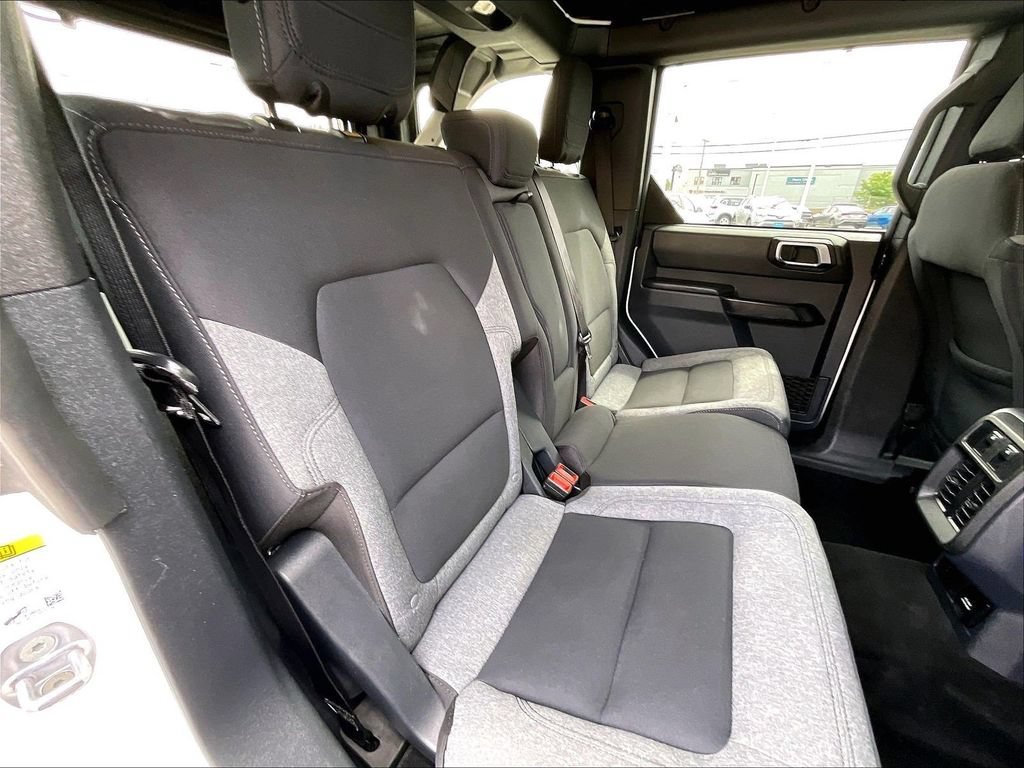 Used 2025 Ford Bronco Big Bend AWD/4WD image 16