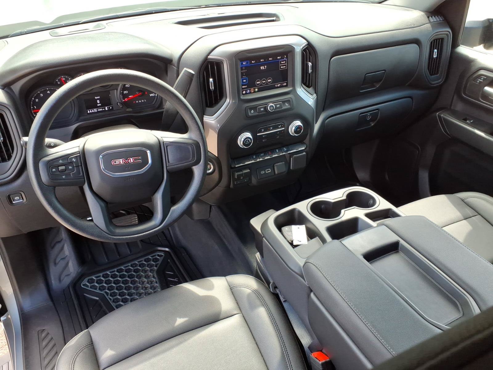Used 2026 GMC Sierra 2500 Pro w/ Convenience Package AWD/4WD image 6
