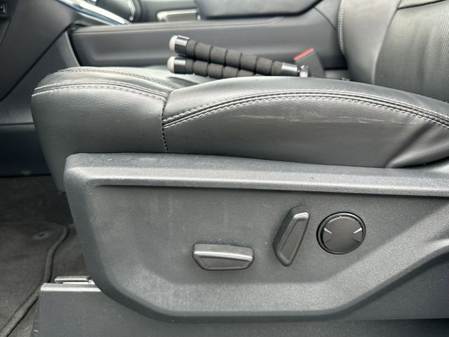 Used 2025 Ford Expedition Max Platinum AWD/4WD image 16