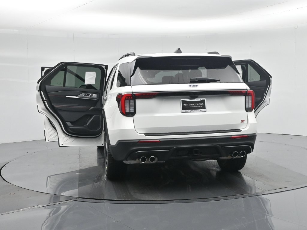 New 2026 Ford Explorer ST w/ Sun And Sound Package AWD/4WD image 35