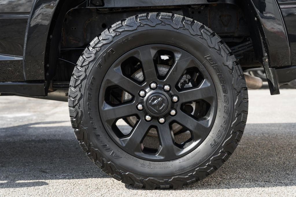 Used 2021 RAM 3500 Laramie w/ Night Edition image 26