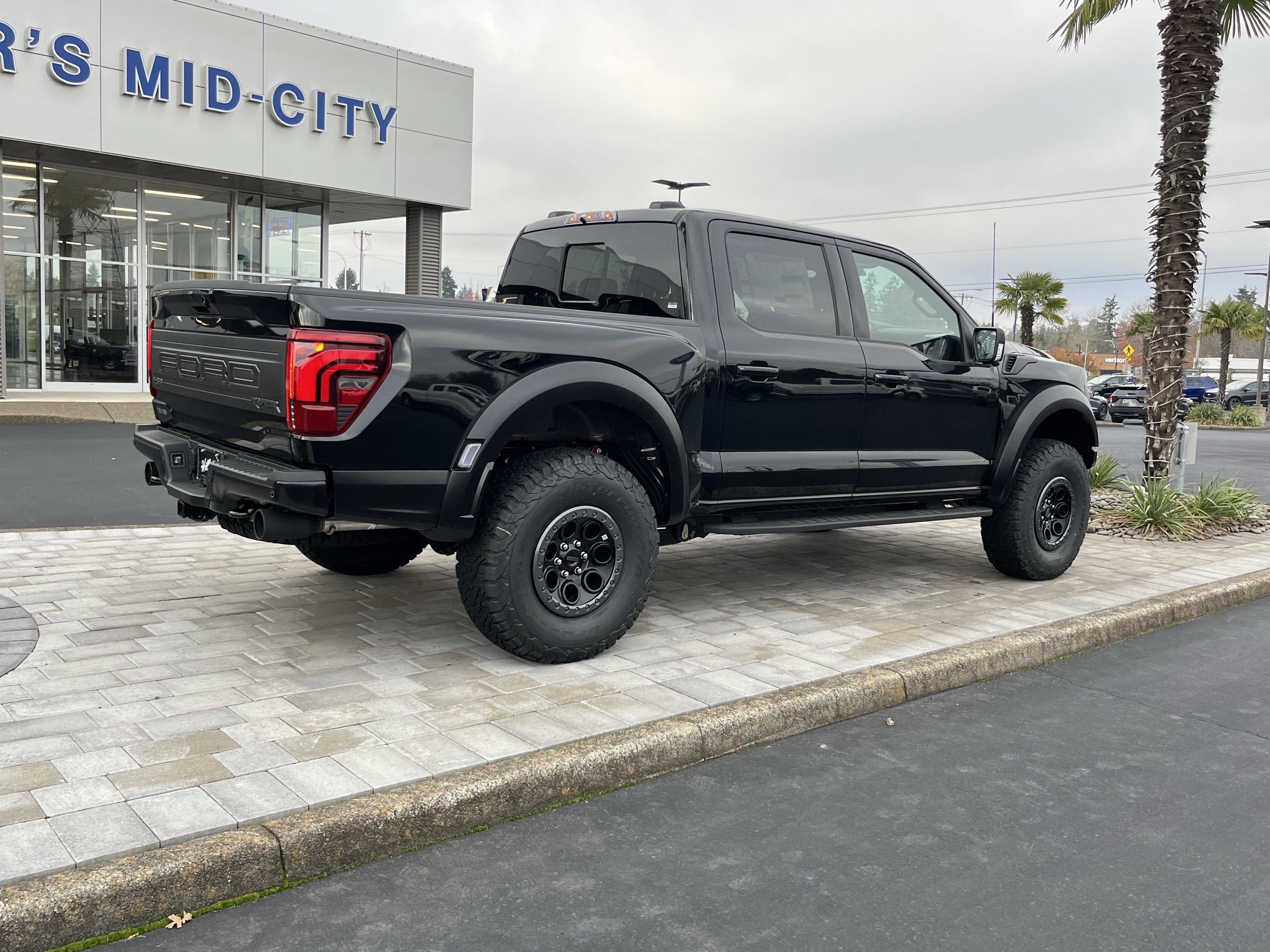 New 2025 Ford F150 Raptor image 3