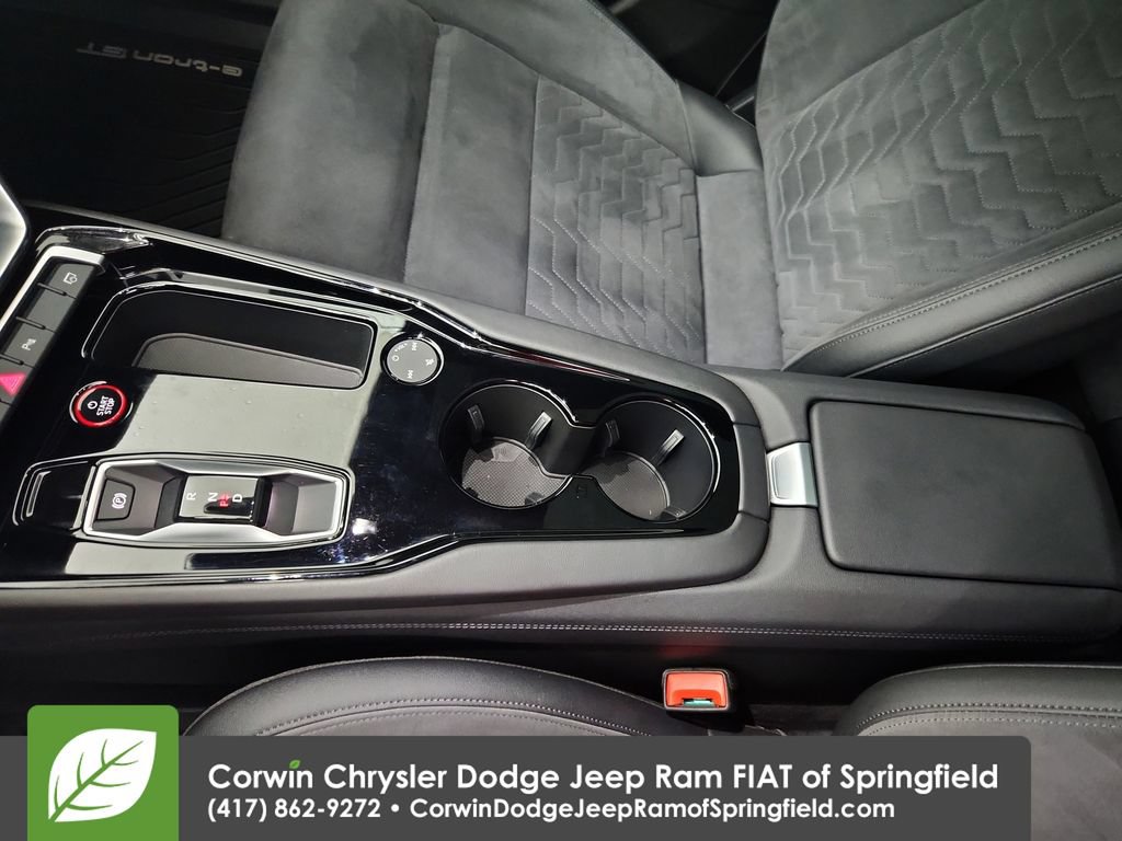 Used 2023 Audi e-tron GT Premium Plus AWD/4WD image 30