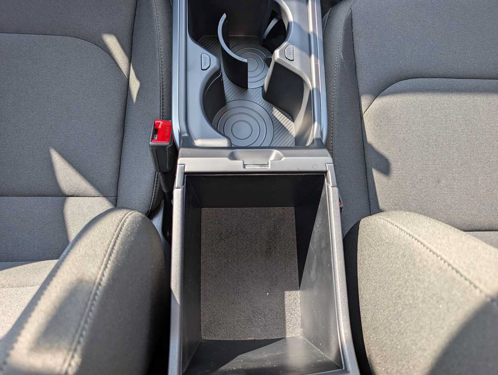 New 2026 Kia K4 FWD image 14