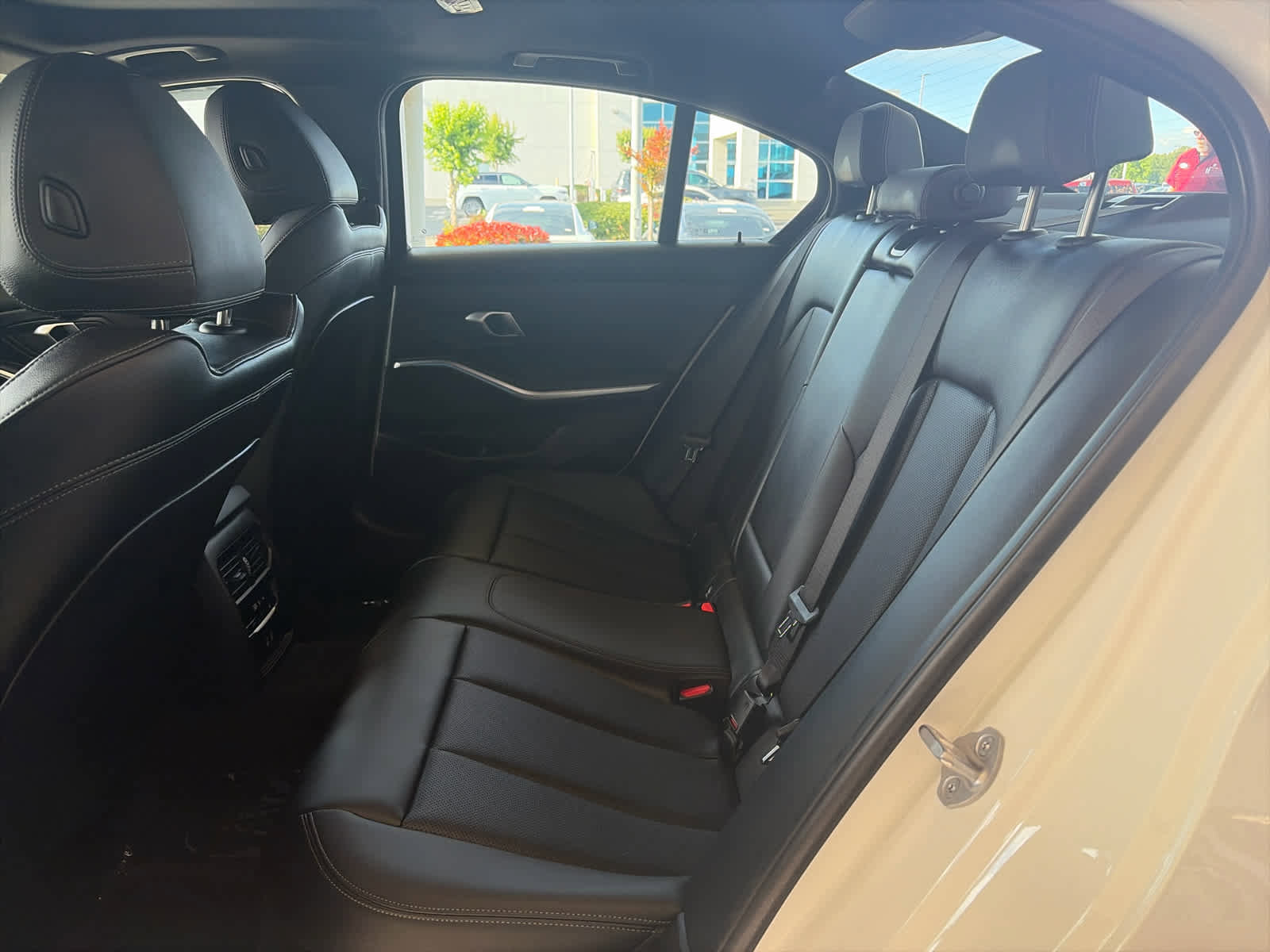 Used 2026 BMW 330i Sedan RWD image 11