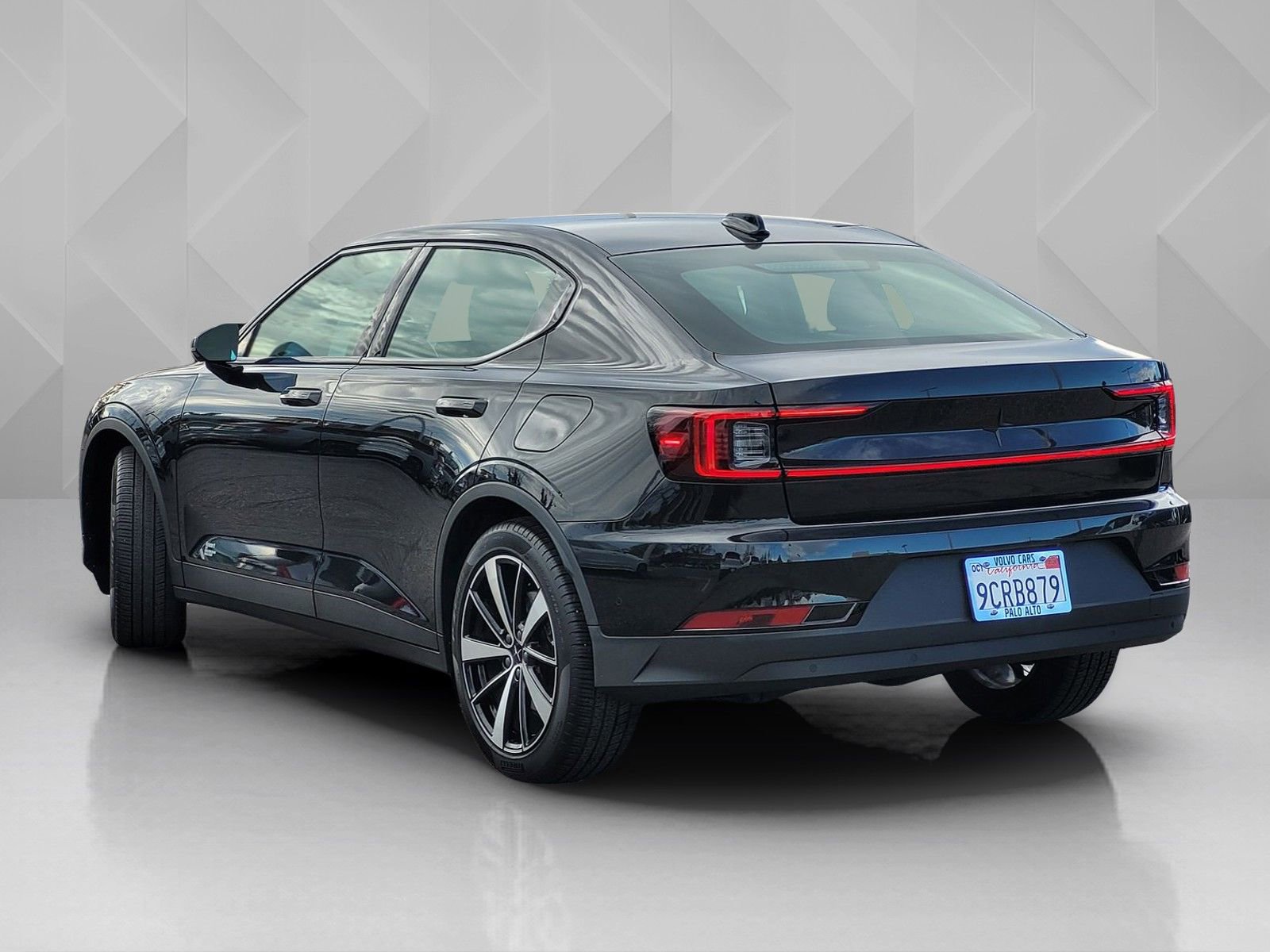 Used 2022 Polestar Polestar 2 Long Range Single Motor w/ Pilot Package image 4