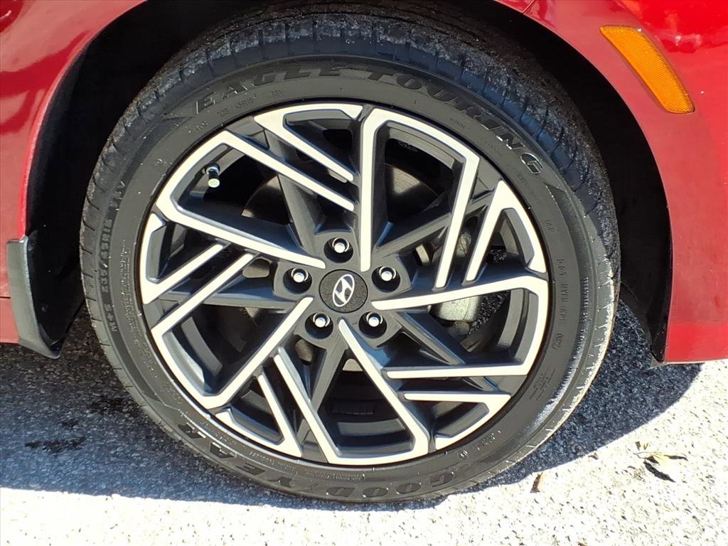 Used 2023 Hyundai Kona N Line image 8