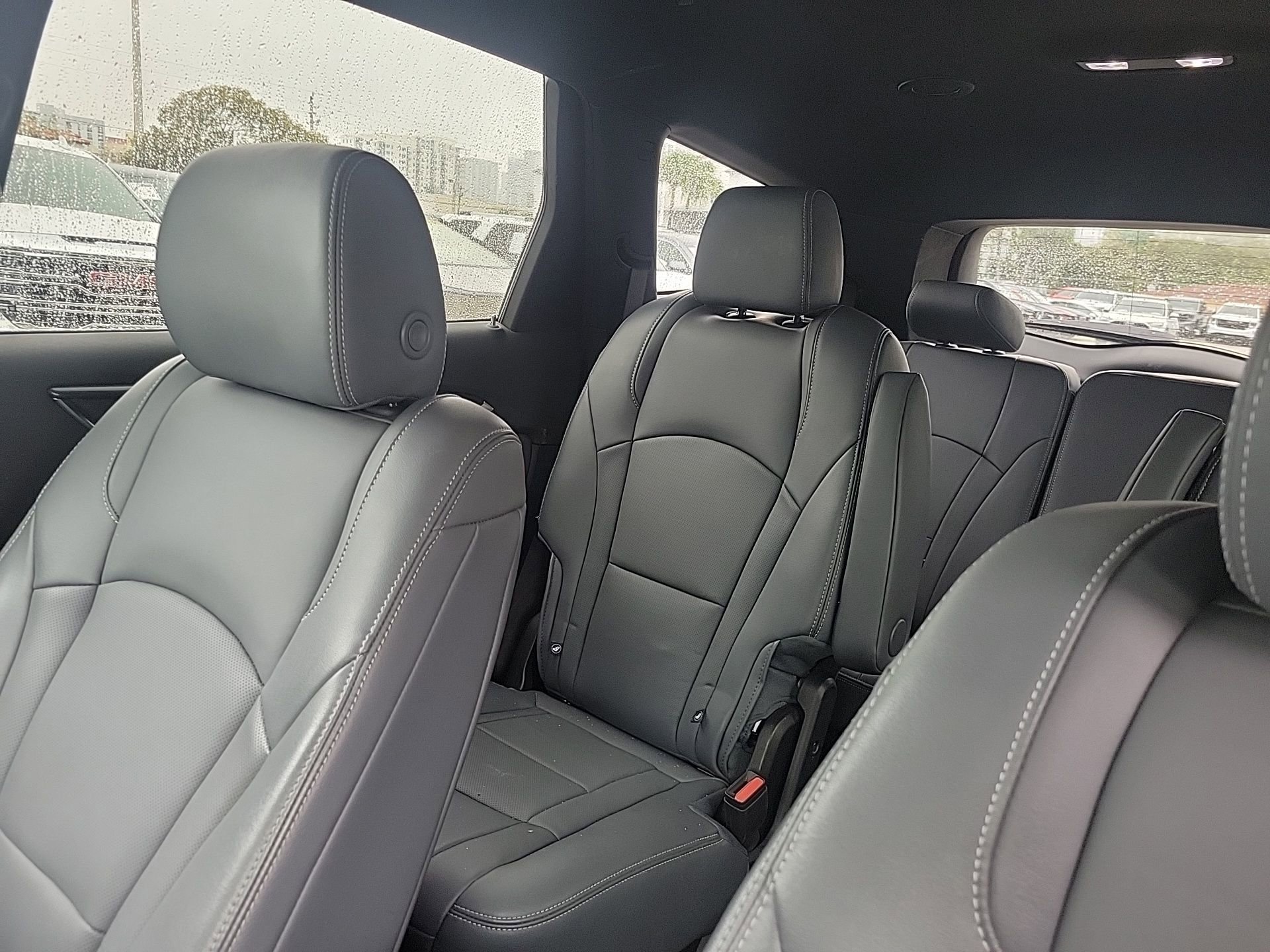 Used 2024 Buick Enclave Essence w/ Sport Touring Edition image 29