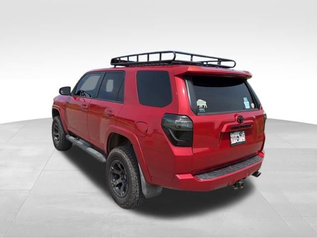 Used 2015 Toyota 4Runner SR5 AWD/4WD image 5