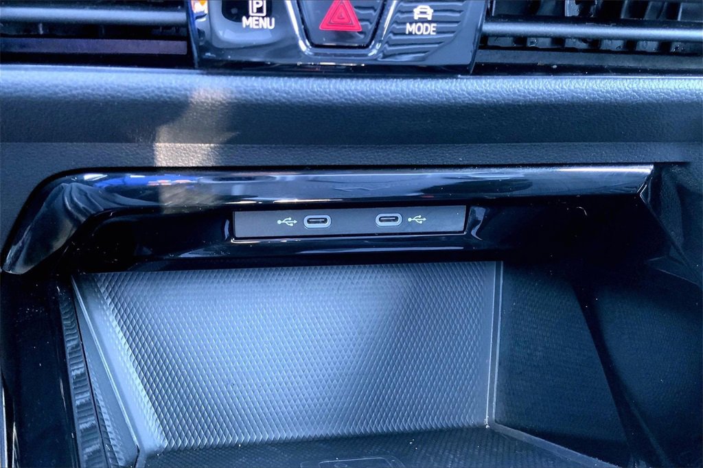 Used 2024 Volkswagen GTI S image 31