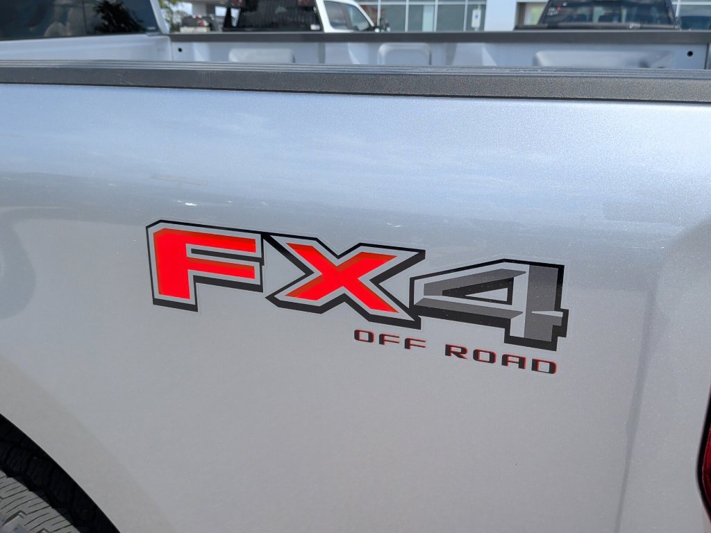New 2027 Ford F250 Platinum w/ FX4 Off-Road Package AWD/4WD image 48