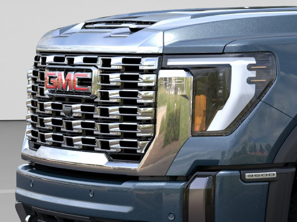 New 2026 GMC Sierra 3500 Denali w/ Denali Reserve Package AWD/4WD image 13
