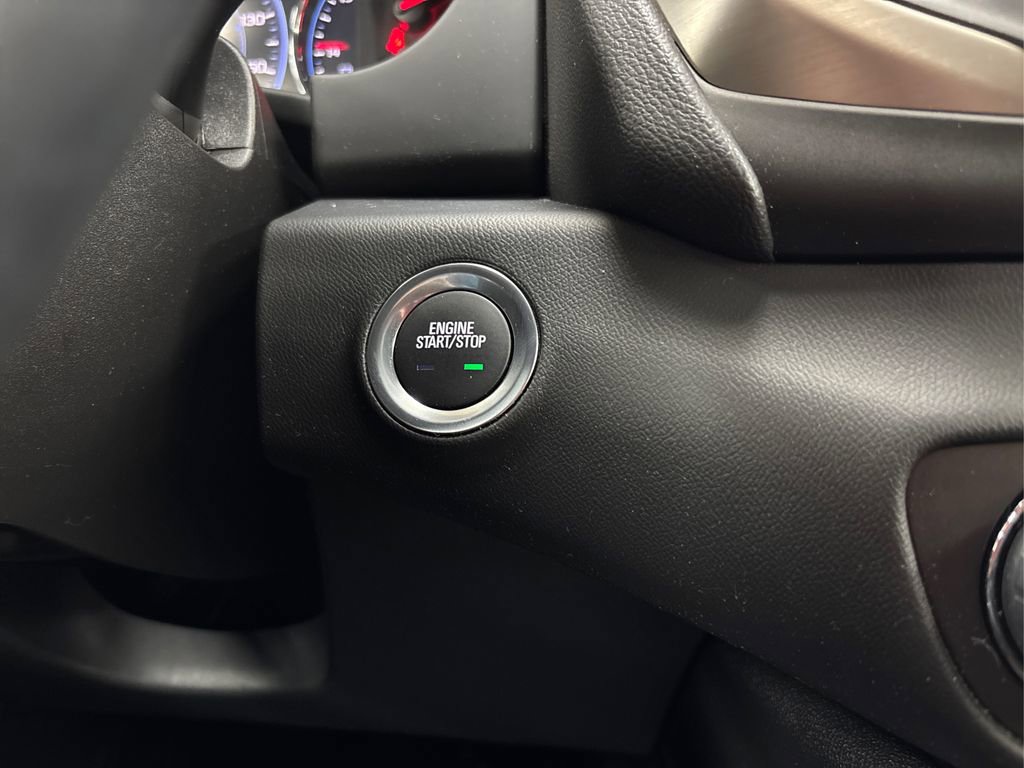 Used 2023 GMC Terrain Denali w/ Denali Premium Package image 31