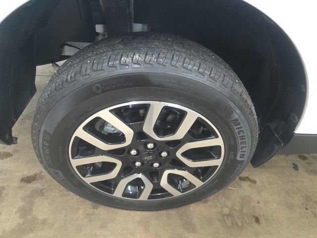 Used 2024 Ford Maverick Lariat w/ 4K Tow Package image 8