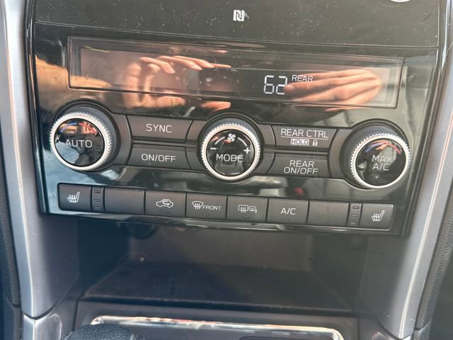 Used 2019 Subaru Ascent Limited AWD/4WD image 36