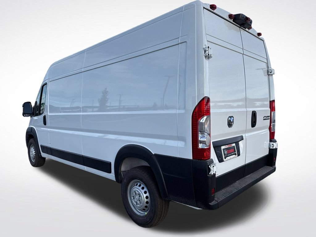 New 2027 RAM ProMaster 2500 w/ Convenience Group FWD image 3