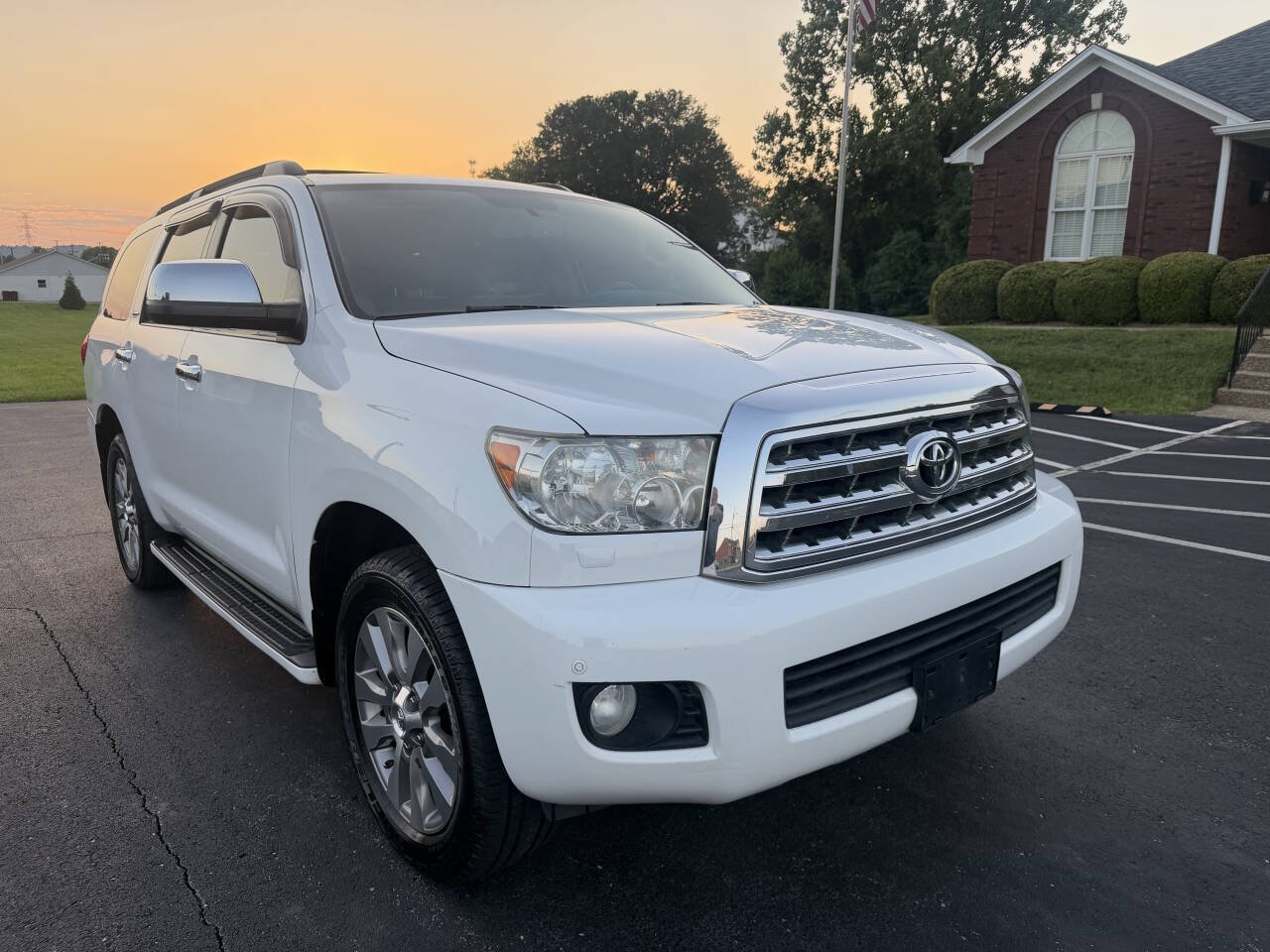 Used 2011 Toyota Sequoia Limited RWD image 9