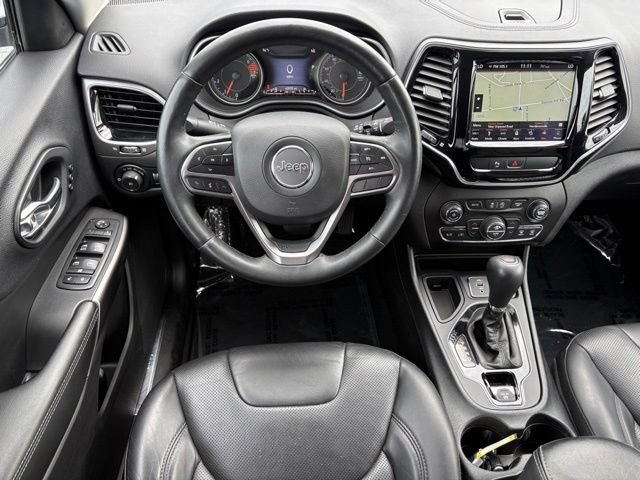 Used 2019 Jeep Cherokee Limited FWD image 17