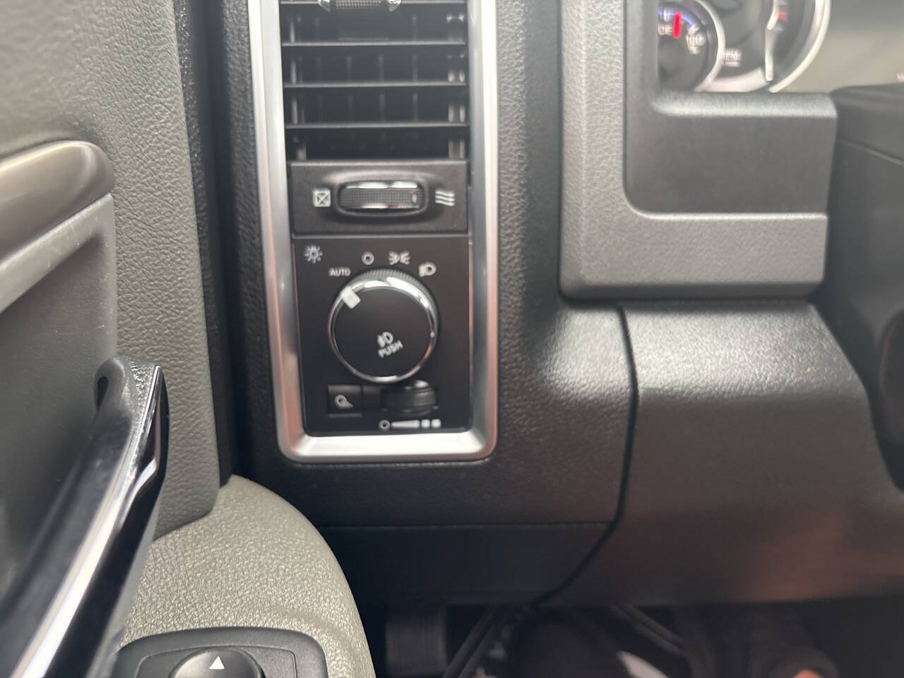 Used 2016 RAM 1500 Outdoorsman AWD/4WD image 59