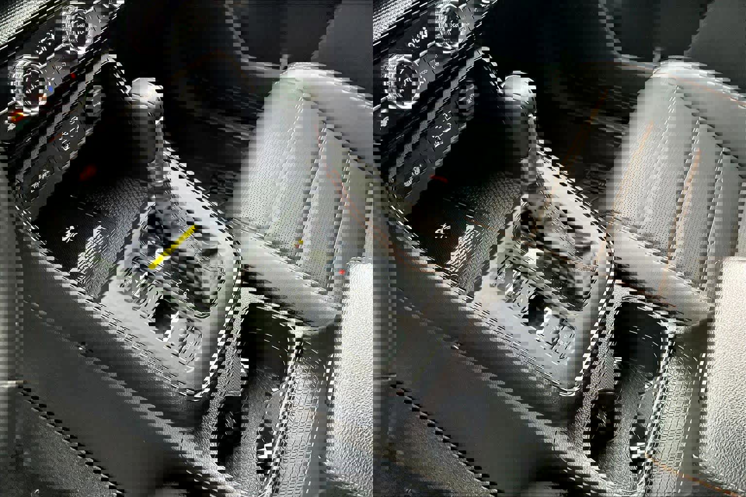 Used 2023 Honda CR-V Sport Touring image 16