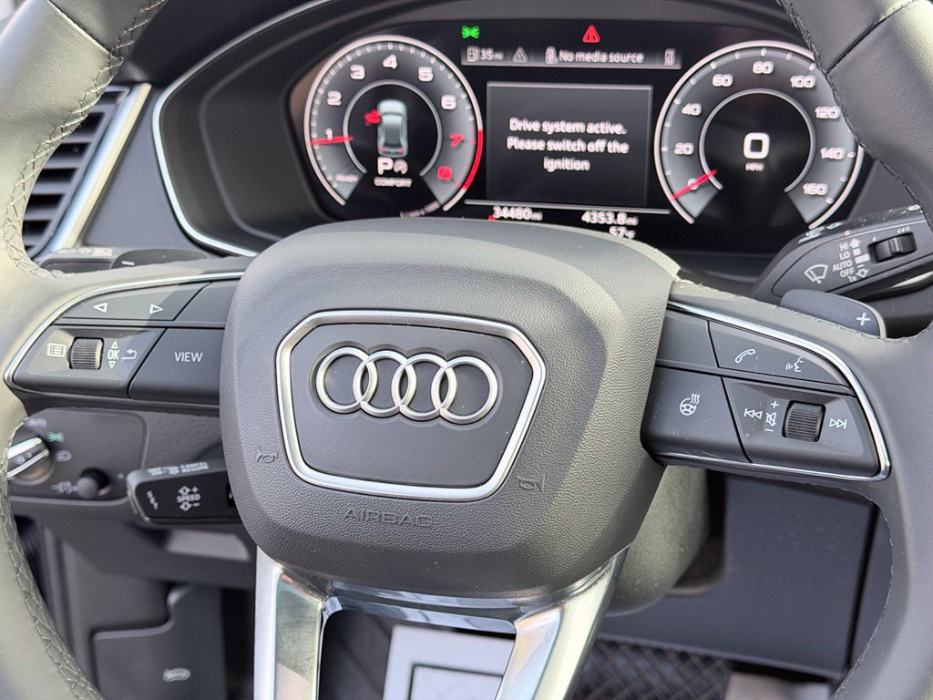 Used 2024 Audi Q5 2.0T Premium Plus w/ Premium Plus Package AWD/4WD image 22