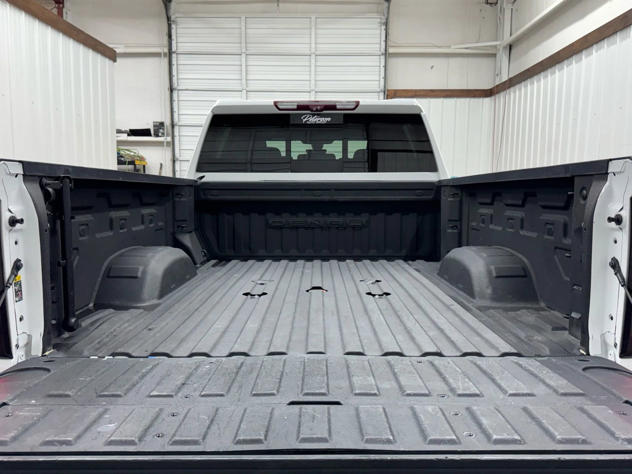 Used 2020 GMC Sierra 3500 Denali w/ Denali Ultimate Package image 6