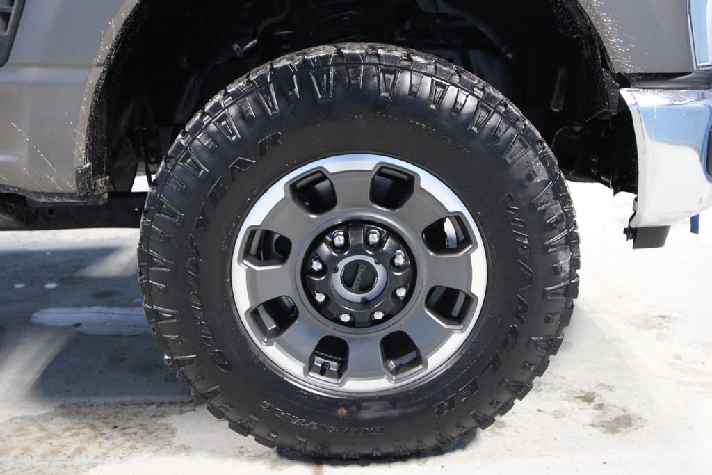 Used 2023 Ford F250 King Ranch w/ Tremor Off-Road Package image 38