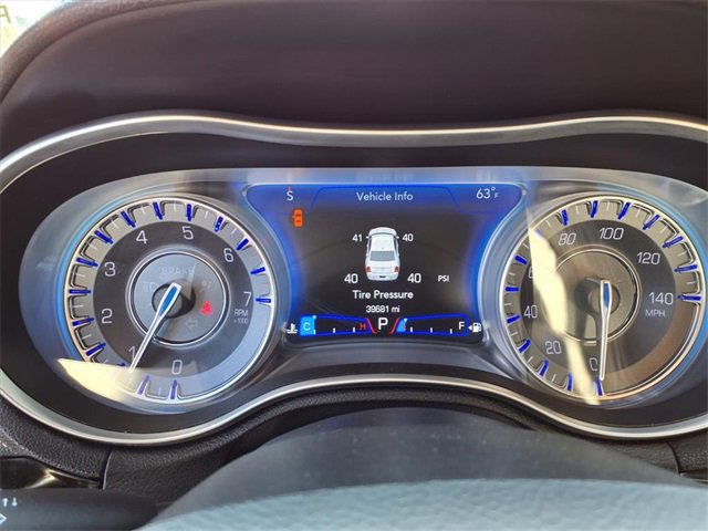 Used 2022 Chrysler 300 S image 14