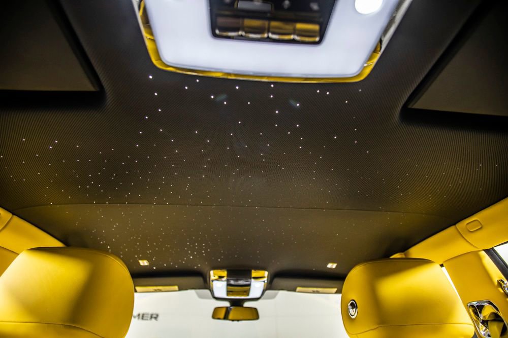 Used 2018 Rolls-Royce Phantom Sedan image 51