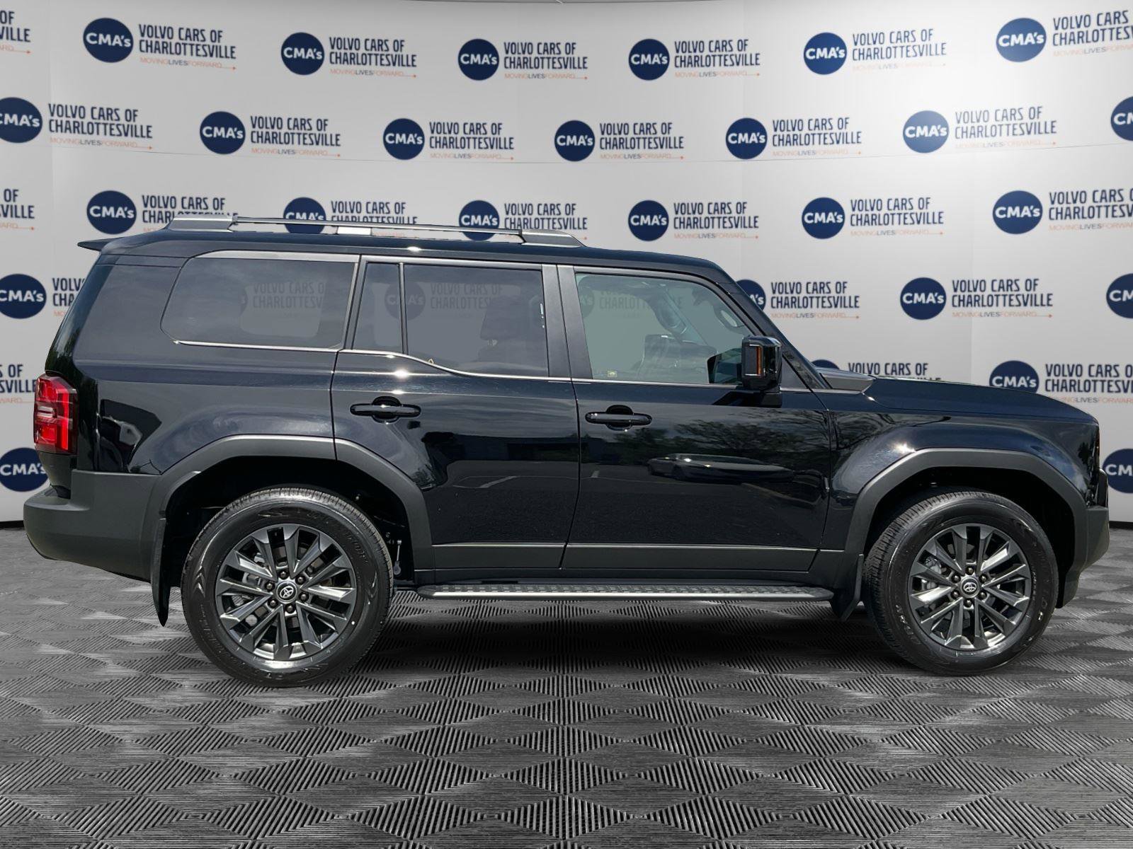 Used 2025 Toyota Land Cruiser w/ Premium Package image 6