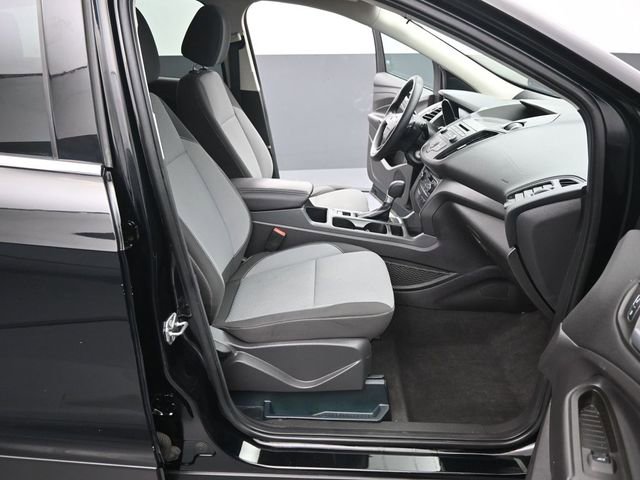 Used 2017 Ford Escape SE image 40