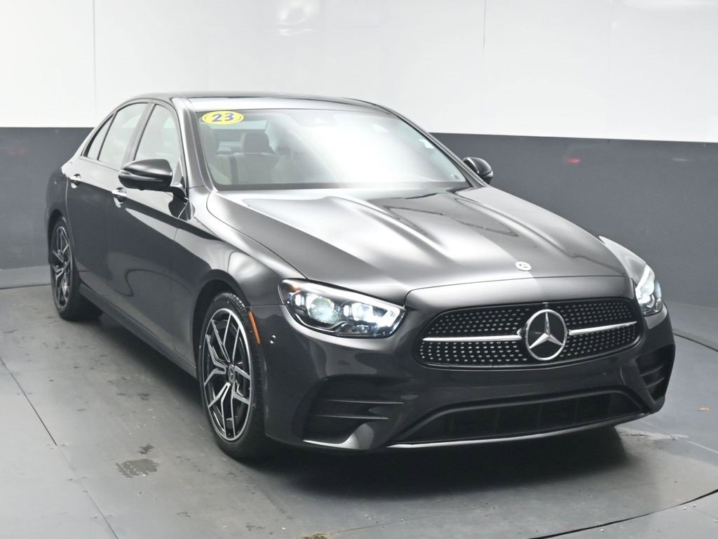 Used 2023 Mercedes-Benz E 350 Sedan image 3