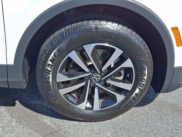 Certified 2023 Volkswagen Tiguan S w/ Driver Assistance Package AWD/4WD image 11