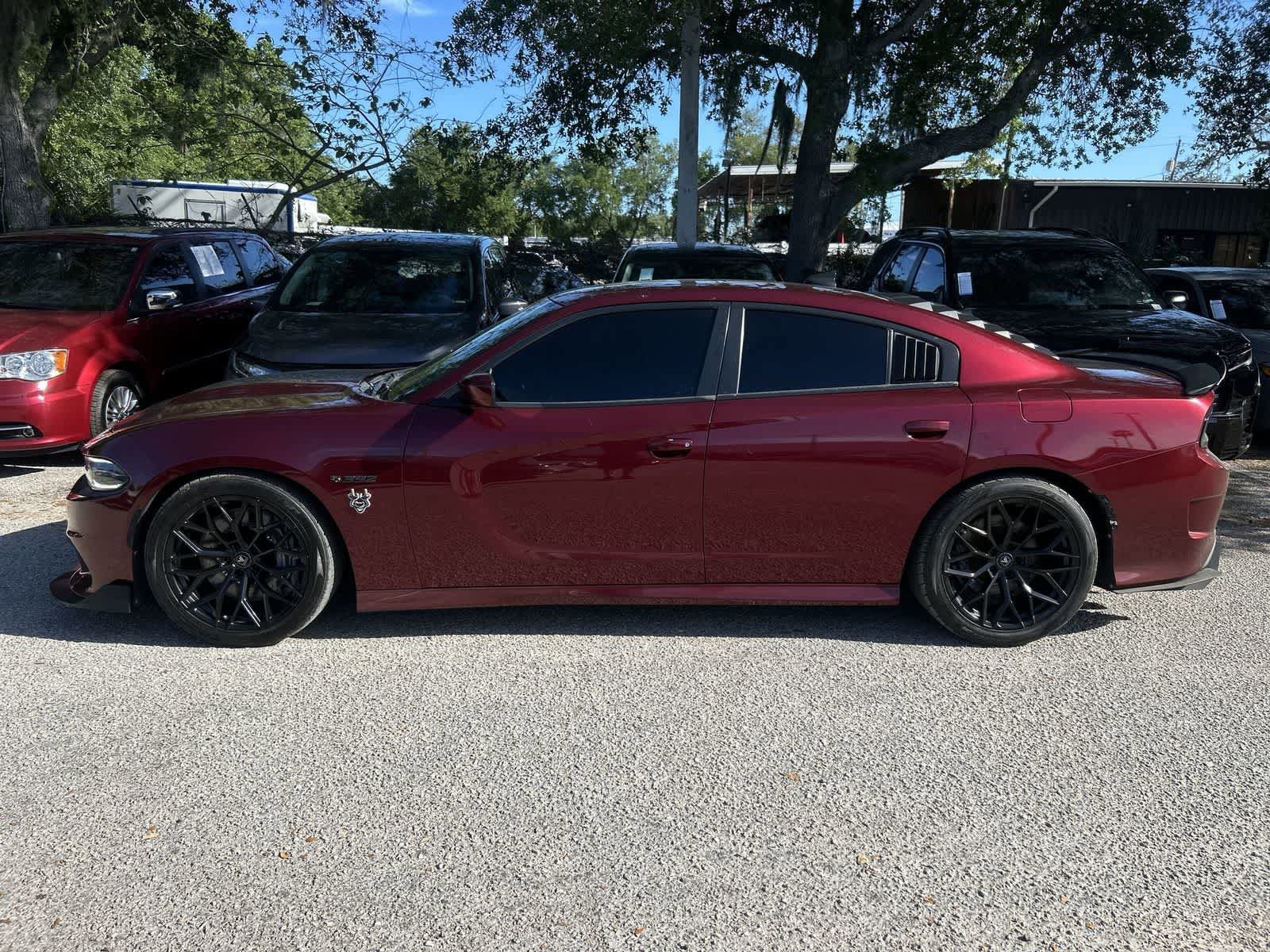 Used 2018 Dodge Charger R/T RWD image 4