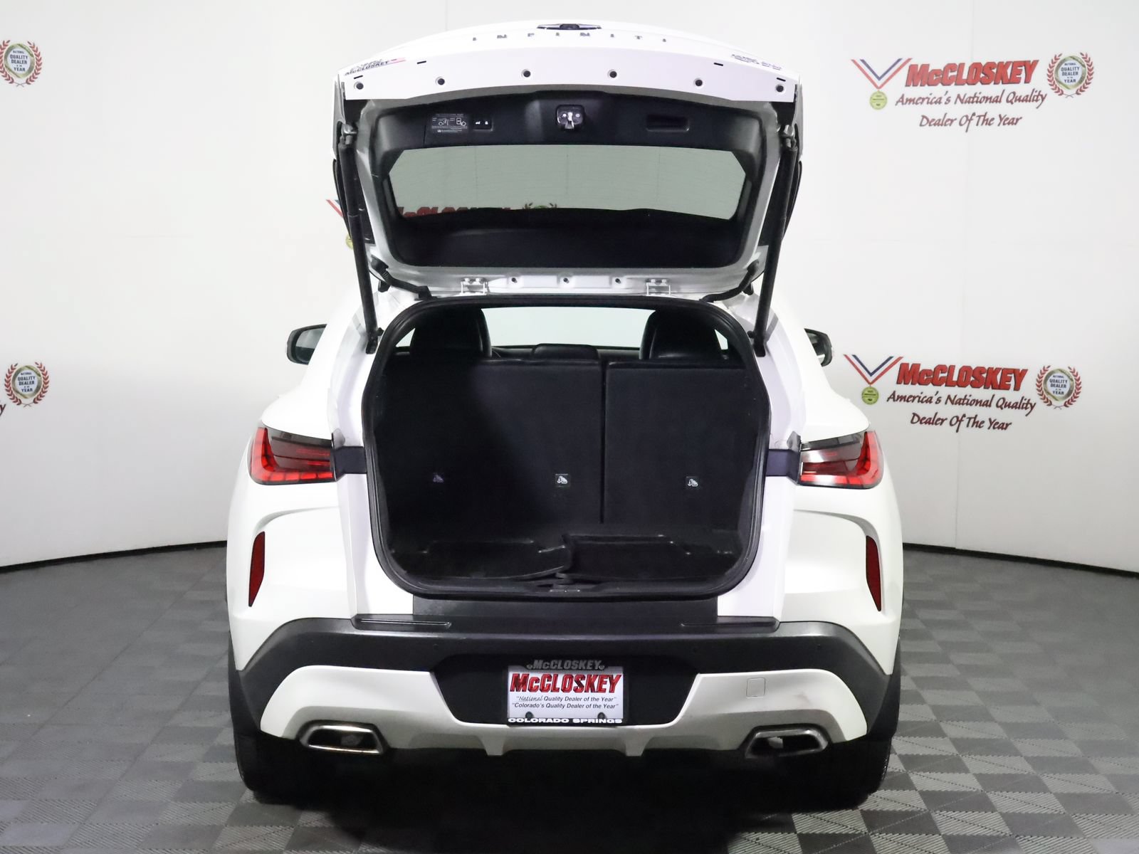 Used 2023 INFINITI QX55 Luxe w/ Cargo Package AWD/4WD image 9