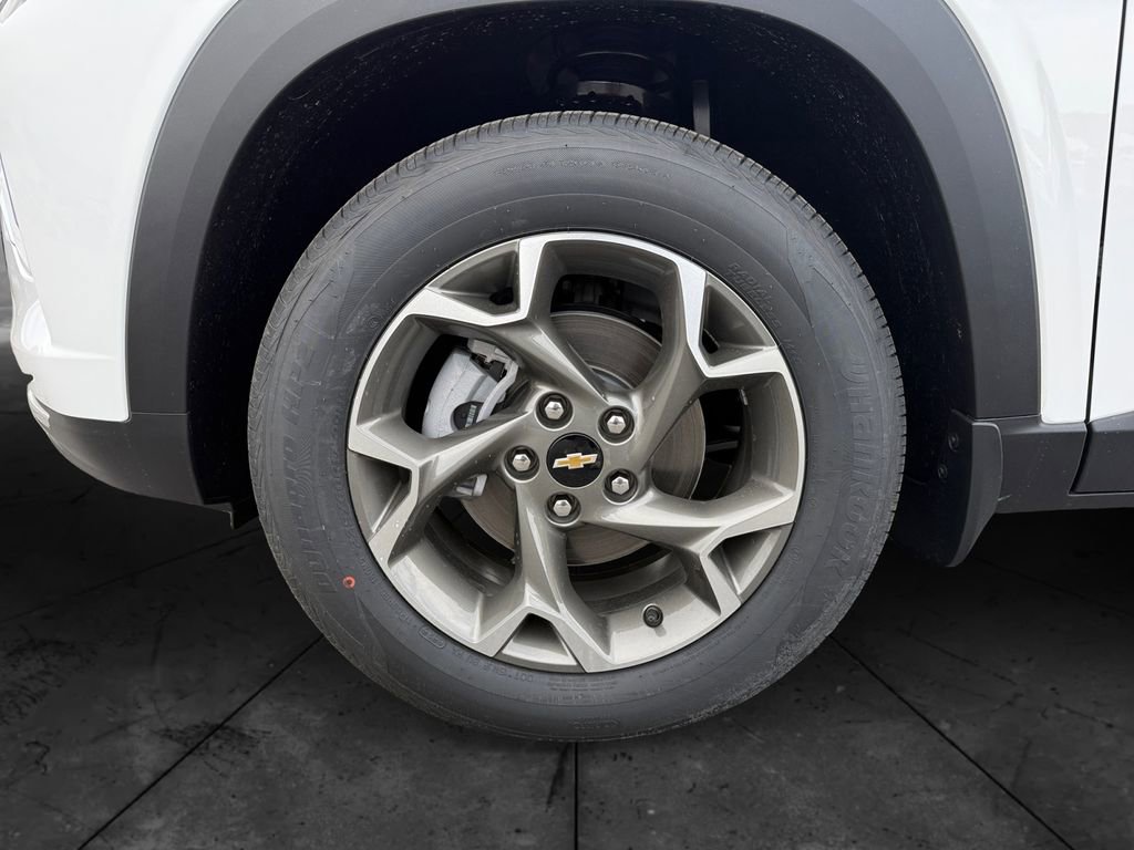 New 2026 Chevrolet Trax LT image 14