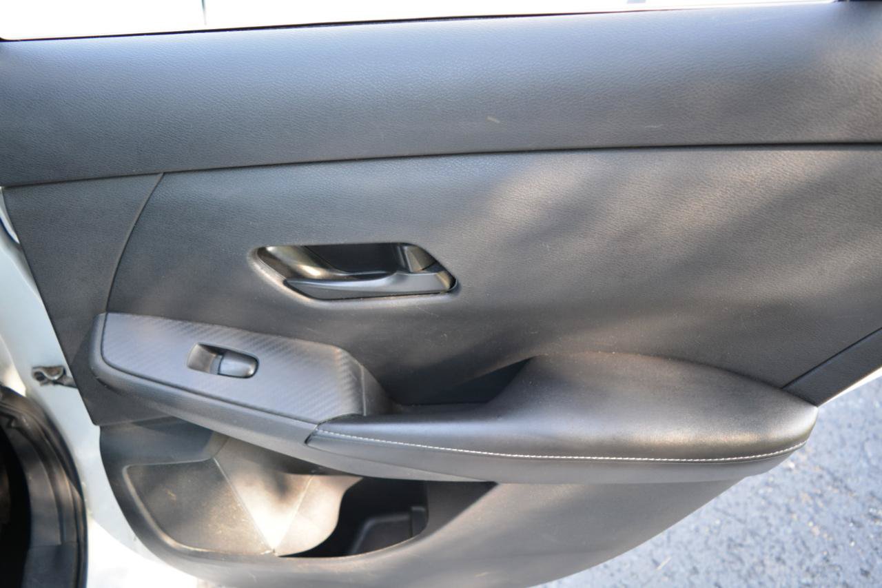 Used 2024 Nissan Sentra S FWD image 14