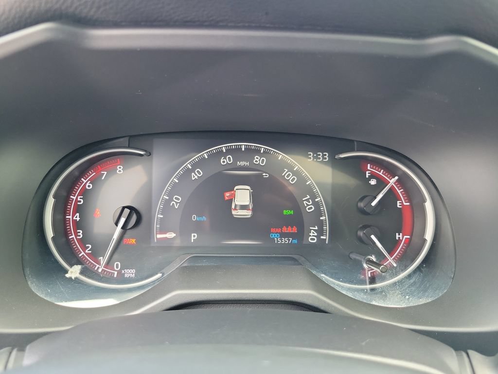 Used 2025 Toyota RAV4 XLE w/ Convenience Package FWD image 23