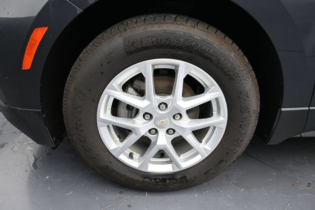 Used 2022 Chevrolet Equinox LS w/ Driver Confidence II Package FWD image 21